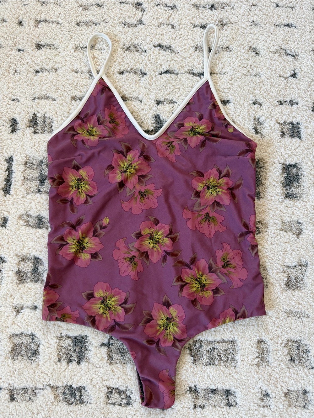 Acacia Sloane Piped Fullpiece in Isla